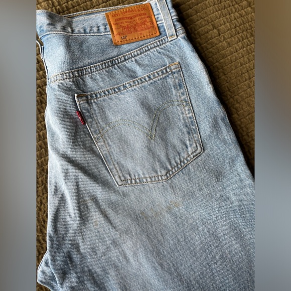 Levi 501 - Picture 3 of 3